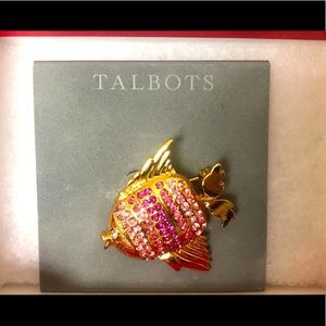 Women’s fish brooch